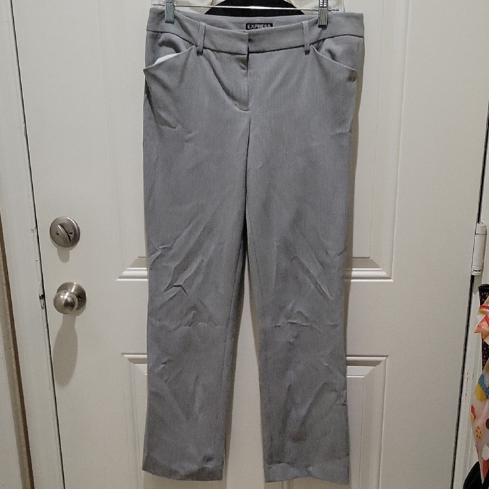 Express Size 4 Short Gray Dress Pants